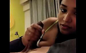 Indian Sexy Girl Sucking the brush boy friend Cock
