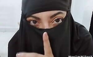 MILF Muslim Arab Deception Mom Amateur Rides Anal Sextoy Increased by Squirts In the air Black Niqab Hijab Heavens Webcam