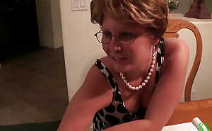 Curvy Lascivious Step-Mom Needs The brush Step-Sons Attentions
