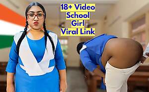 18 Year Old Trainer Girl Viral MMS