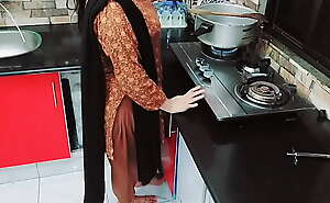 Desi Housewife Screwed Approximately To Kitchen While That babe Is Cooking With Hindi Audio
